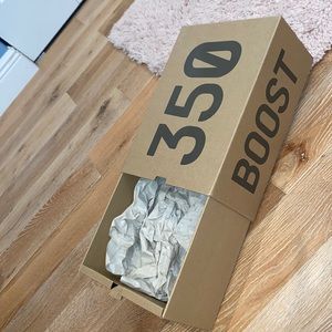 Yeezy Boost Box